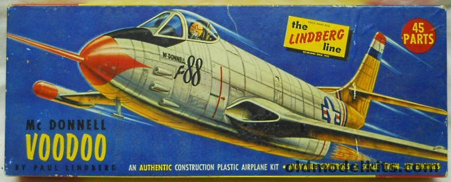 Lindberg 1/48 McDonnell F-88 Voodoo, 543-98 plastic model kit